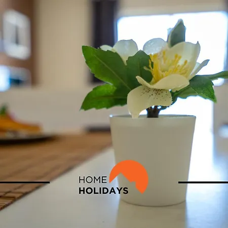 #292 Mar A Vista 33 By Holidays Apartment *